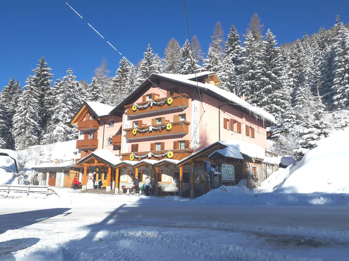 Hotel La Roccia Пассо-дель-Тонале Экстерьер фото
